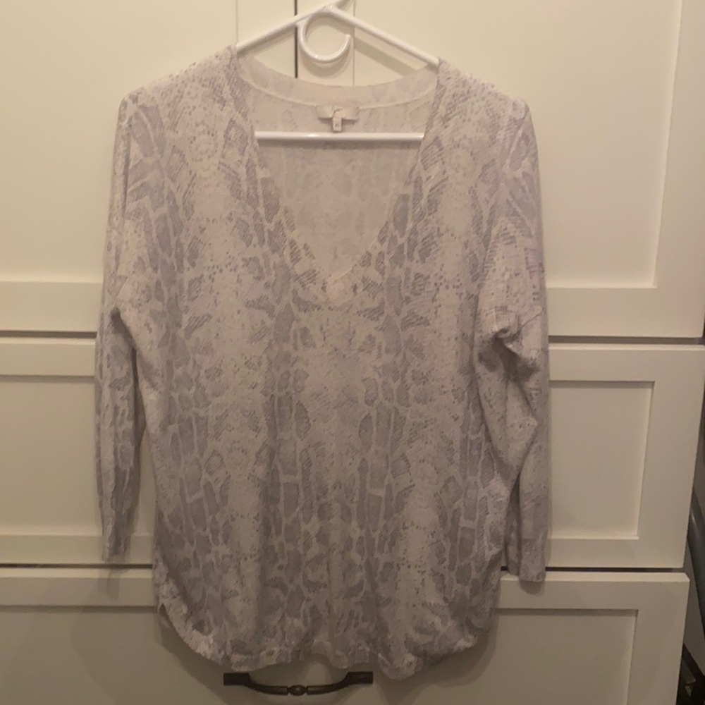 Joie V-Neck Sweater size XS, fits like a small